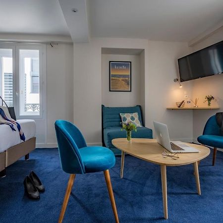 Un Hotel Sur Le Port La Rochelle  Exteriör bild