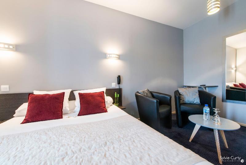 Un Hotel Sur Le Port La Rochelle  Exteriör bild